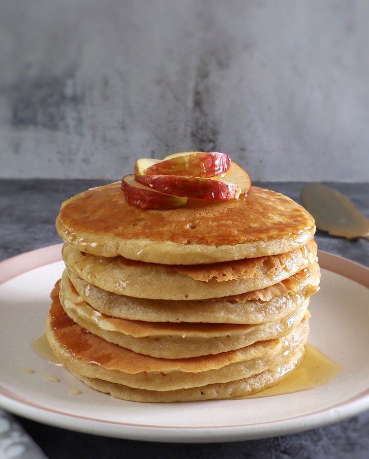 🥞 Clătite cu Măr și miere