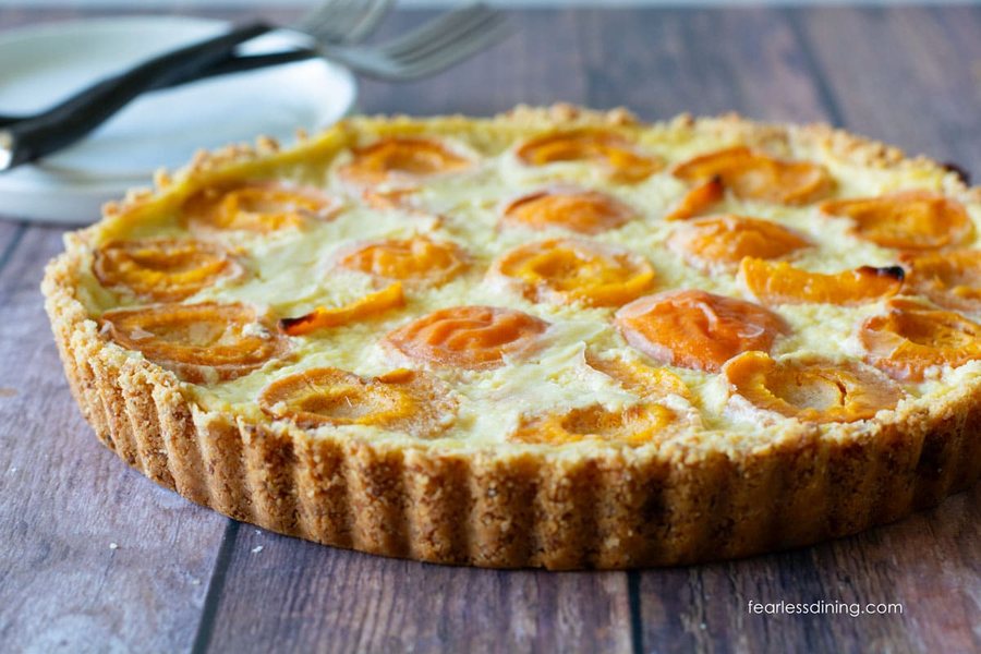 🥧 Tartă cu Caisă și cremă de vanilie