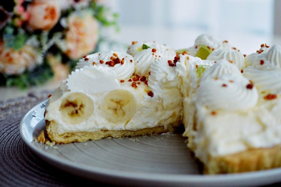🥧 Tartă cu Banană și cremă de vanilie
