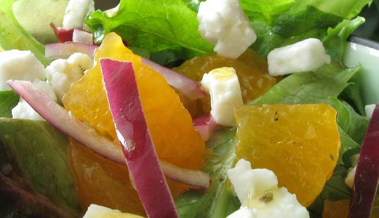 🥗 Salată cu Bergamotă și nuci