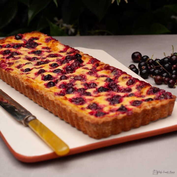 🥧 Tartă cu Coacăz negru și cremă de vanilie