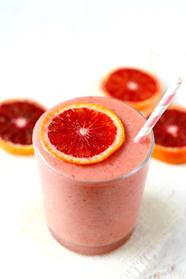 🥤 Smoothie de Portocală roșie și banane