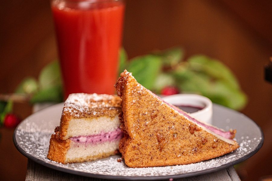 🥪 Sandviș cu brânză și Boysenberry