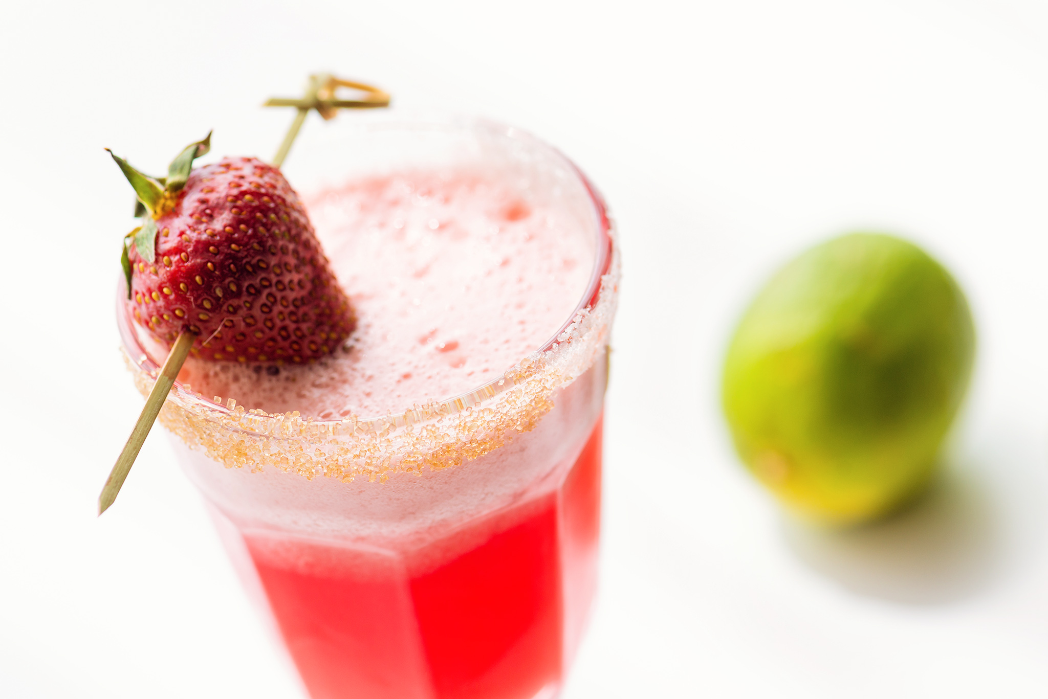 Cocktail de căpșuni (mocktail)