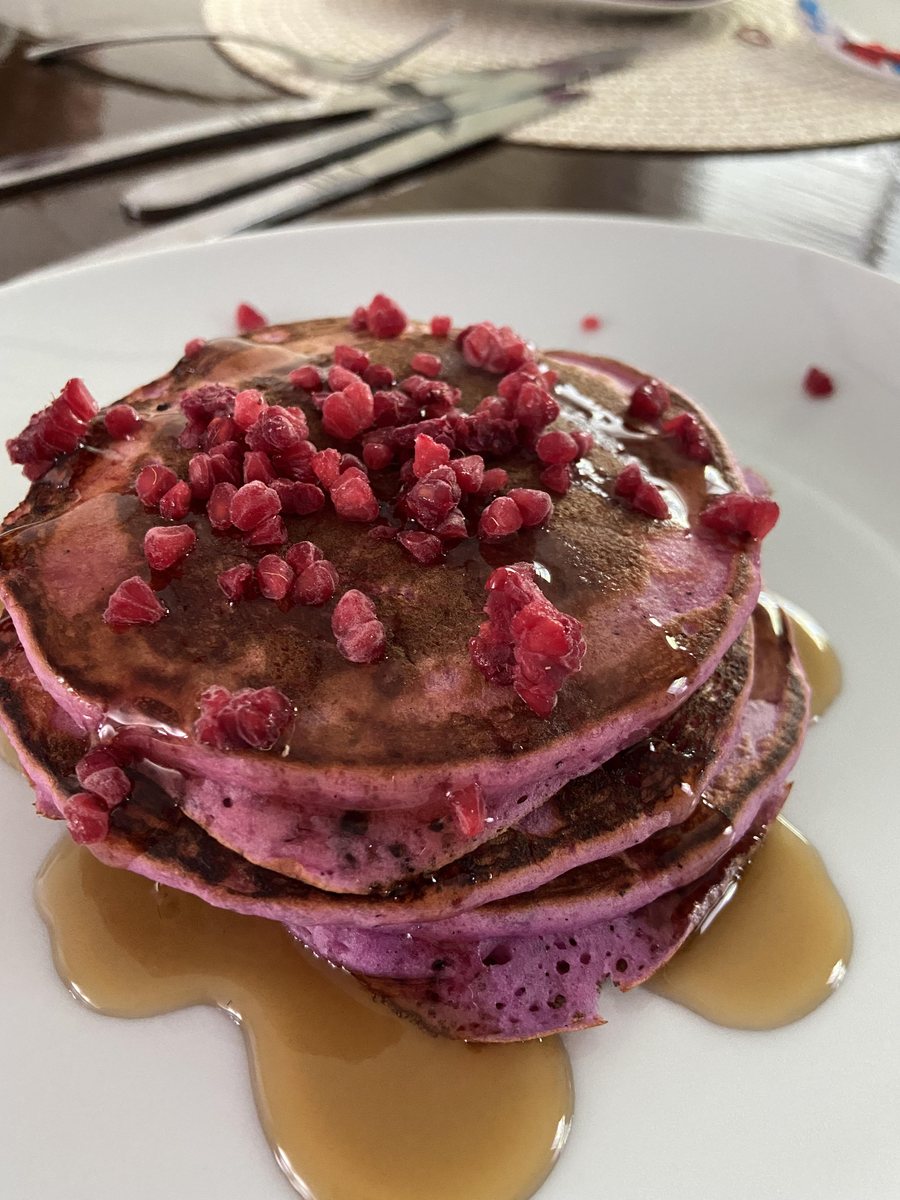 🥞 Clătite cu Fructul dragonului și miere