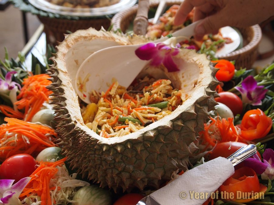 🥗 Salată cu Durian și nuci