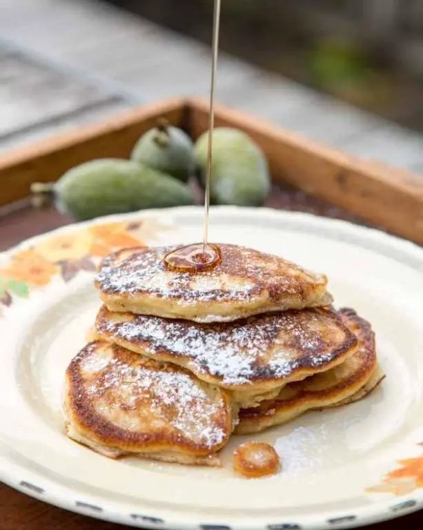 🥞 Clătite cu Feijoa și miere