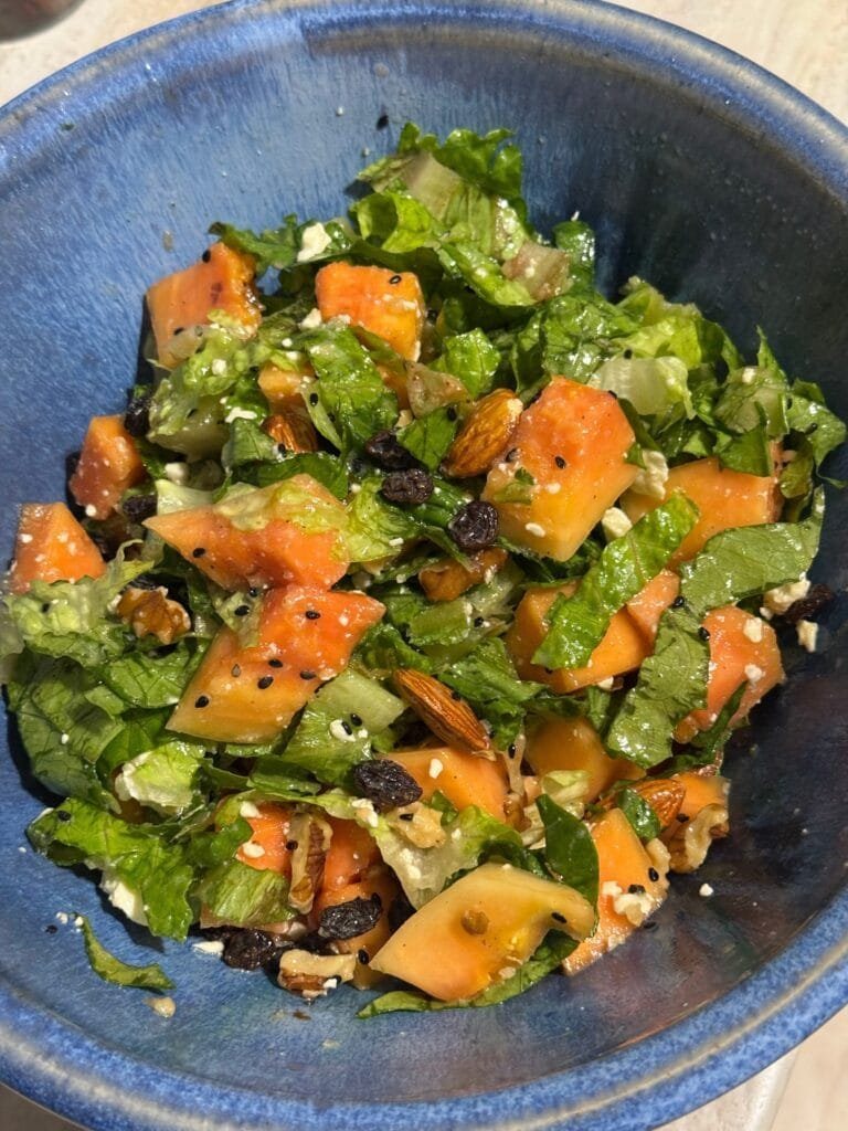 🥗 Salată cu Papaya și nuci