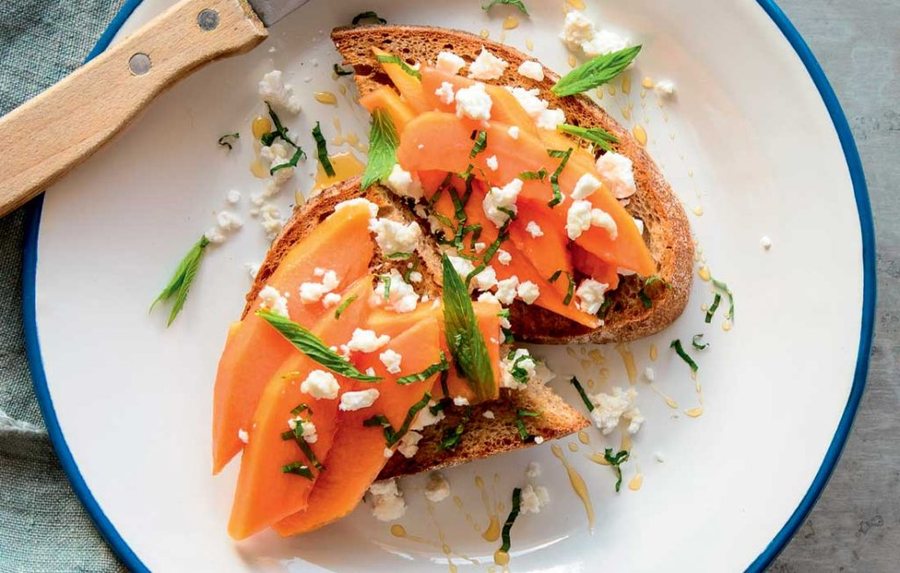 🥪 Sandviș cu brânză și Papaya