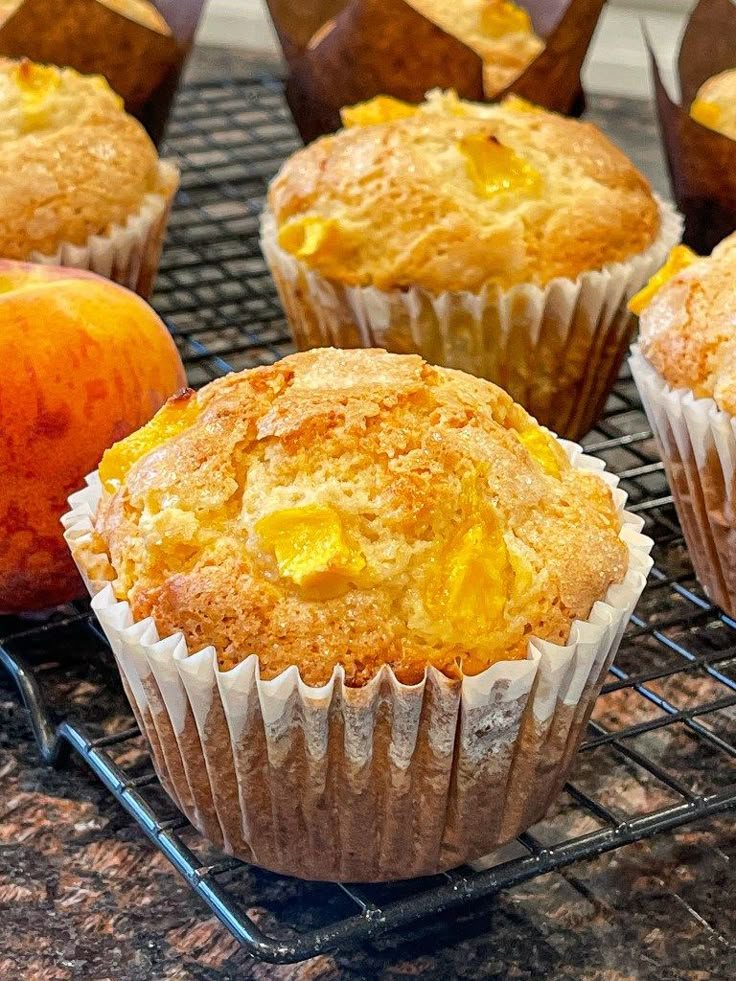 🧁 Muffins cu Piersică