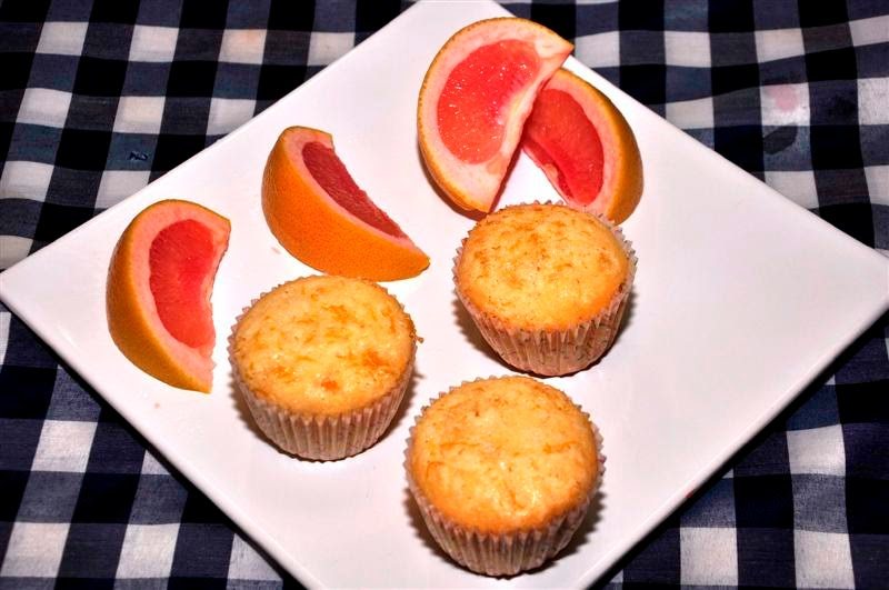 🧁 Muffins cu Pomelo