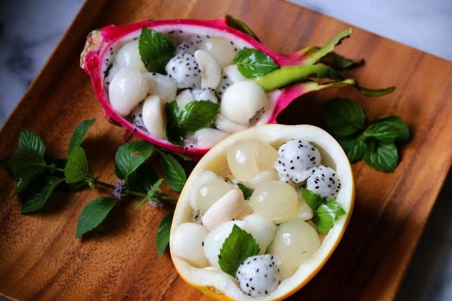🥗 Salată cu Rambutan și nuci