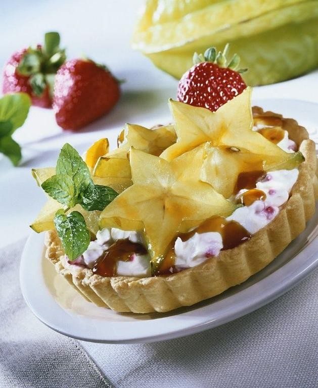 🥧 Tartă cu Carambola și cremă de vanilie