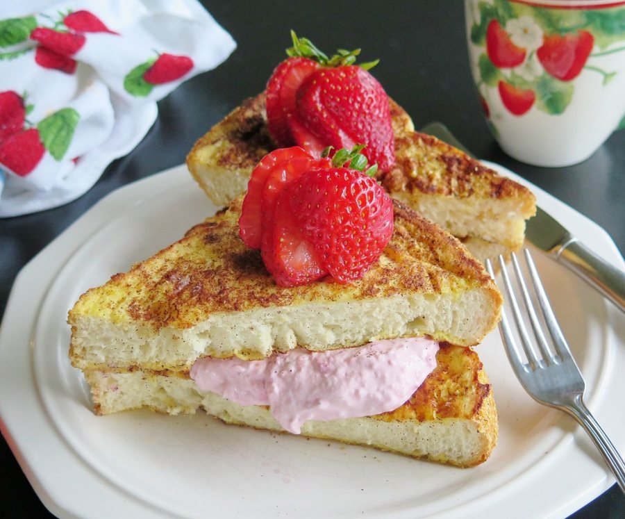 🥪 Sandviș cu brânză și Tayberry