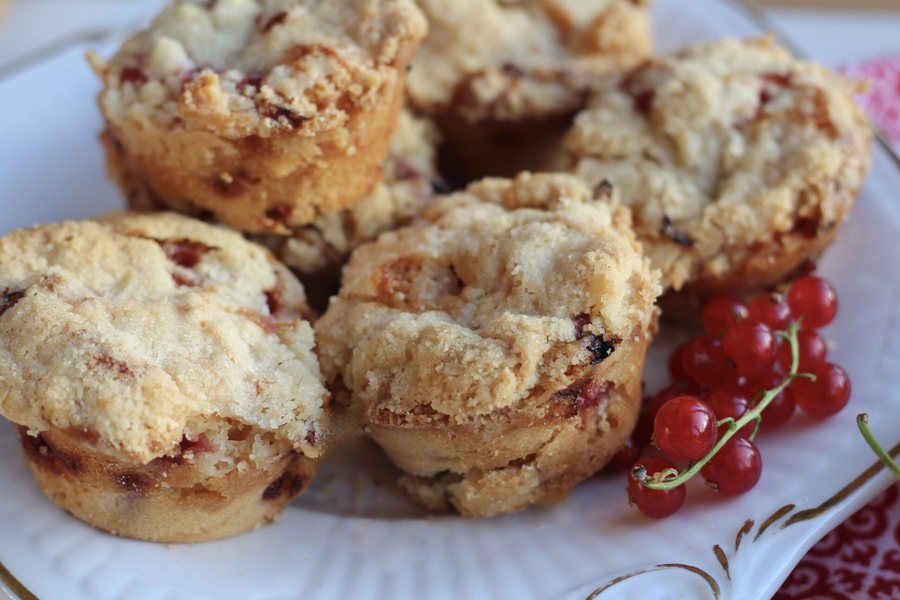 🧁 Muffins cu Coacăz alb