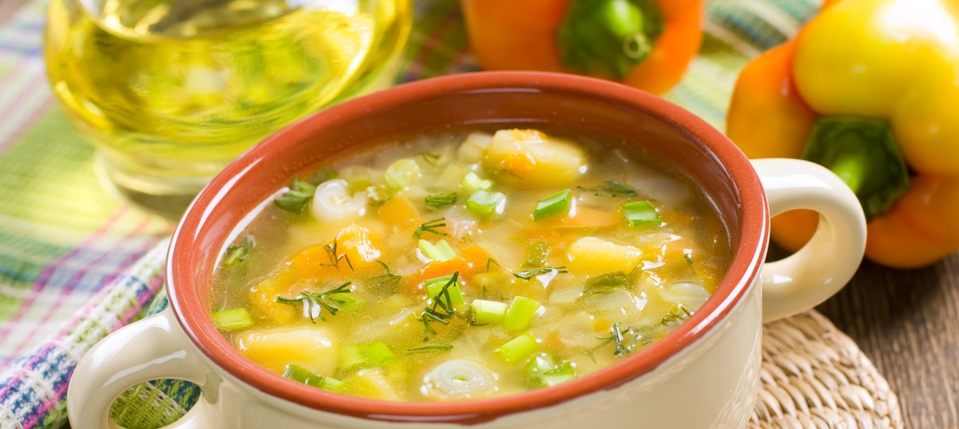 Ciorbă de legume cu ardei