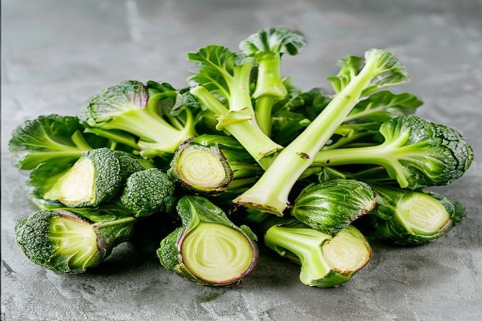 Varza de Bruxelles (Brassica oleracea Gemmifera Group)