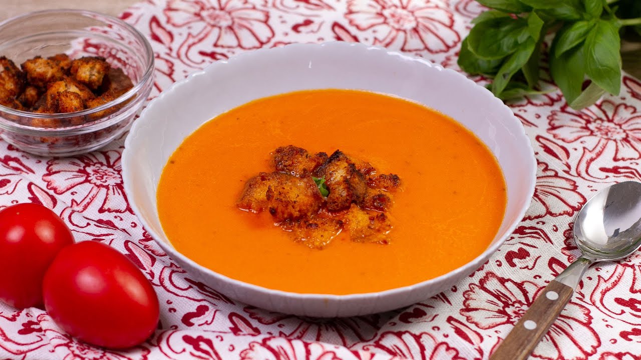 Supă Cremă de Roșii cu Busuioc