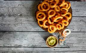 Inele de ceapă pane (Onion rings)