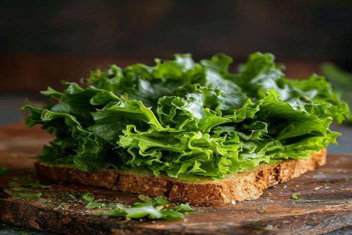 Pasta de Salata verde cu verdeata