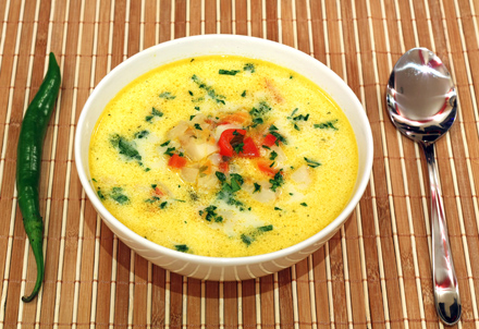 Куриный суп с любистком