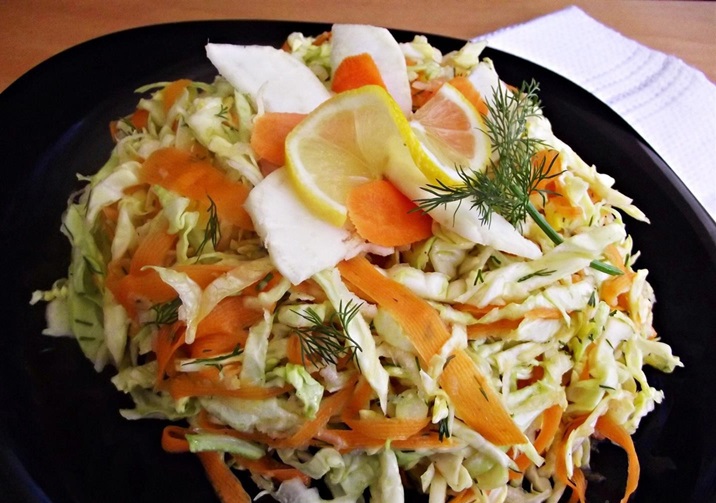 Carrot Salad with Lemon and Dill