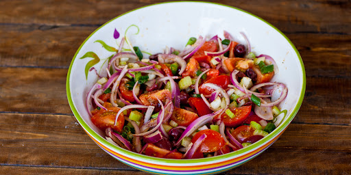 Tomato Salad with Red Onion and Olive Oil