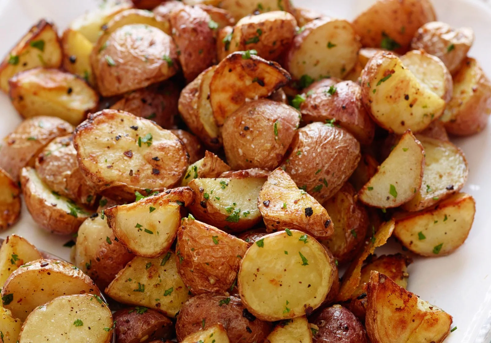 Cartofi la cuptor cu usturoi